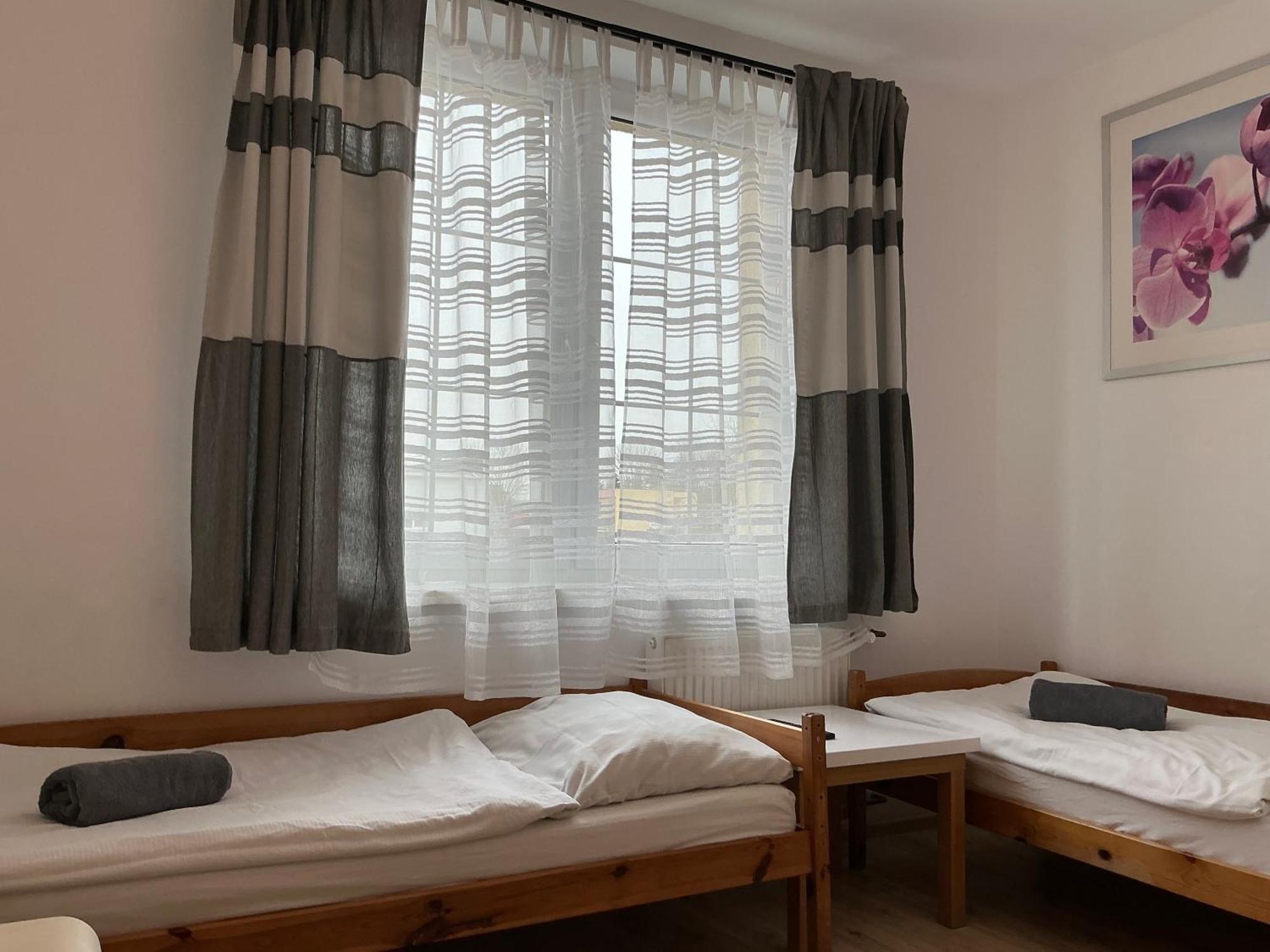 Hostel Przed Switem Gorzów Wielkopolski Exterior foto
